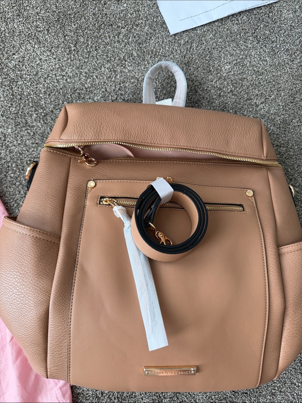 Poppy & Peonies Commuter Backpack Mocha Pebbled Leather - Picture 3 of 5